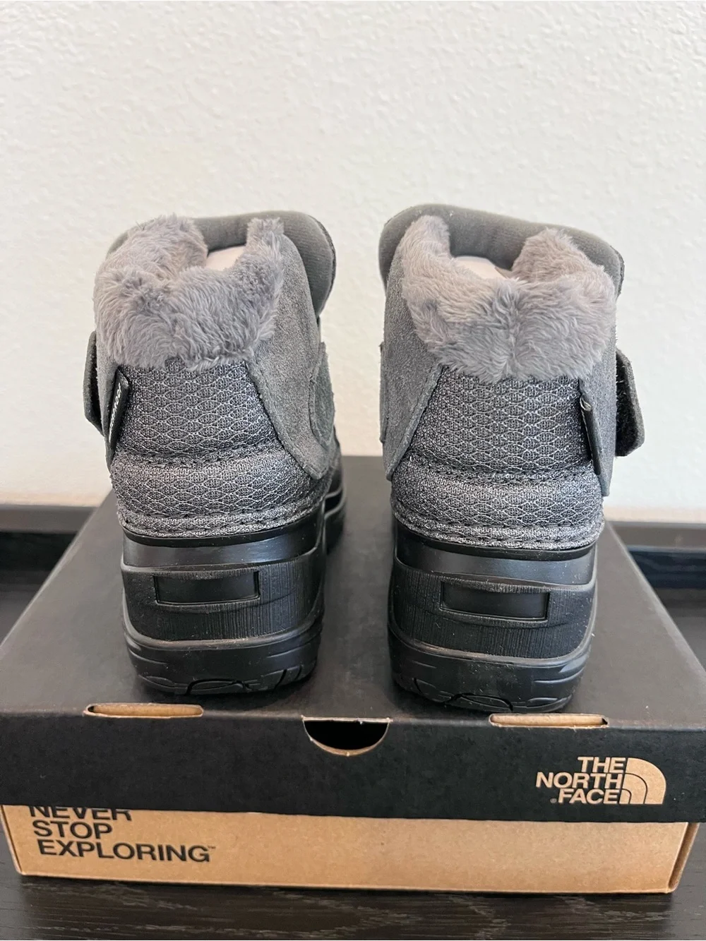 NEW North Face Snow Boots